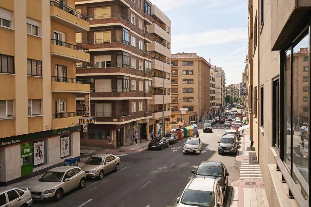 Amplio Alojamiento Centro Barrio Del Oeste Salamanca Esterno foto
